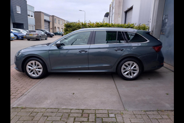 Škoda Octavia Combi 1.0 e-TSI Business Edition Plus open dak stoelverwarming!