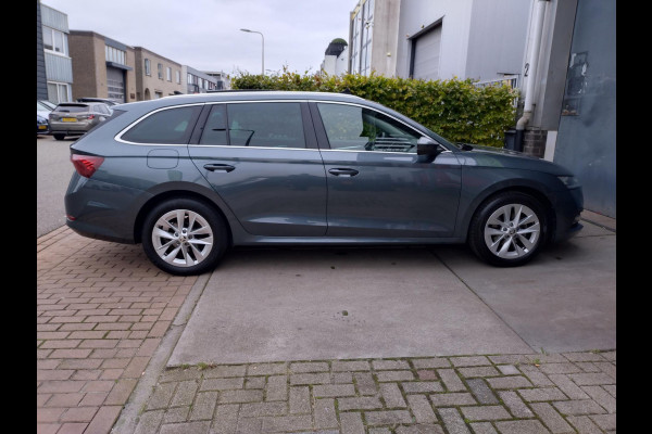 Škoda Octavia Combi 1.0 e-TSI Business Edition Plus open dak stoelverwarming!