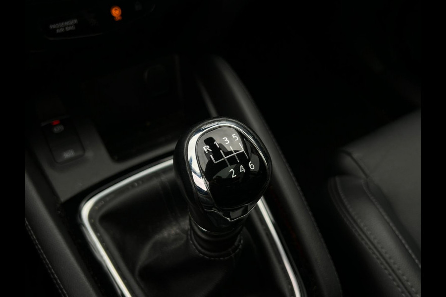 Nissan QASHQAI 1.3 DIG-T Tekna CAMERA | HALF LEDER | PANO