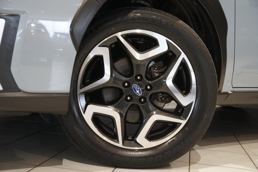 Subaru XV 2.0i e-BOXER Premium + SCHUIFDAK / TREKHAAK / LEDER / CAMERA