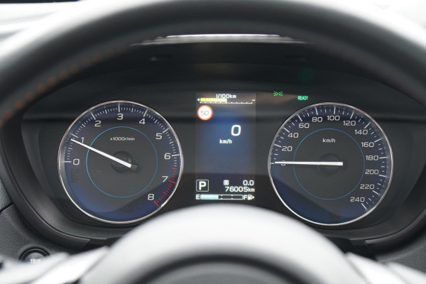 Subaru XV 2.0i e-BOXER Premium + SCHUIFDAK / TREKHAAK / LEDER / CAMERA