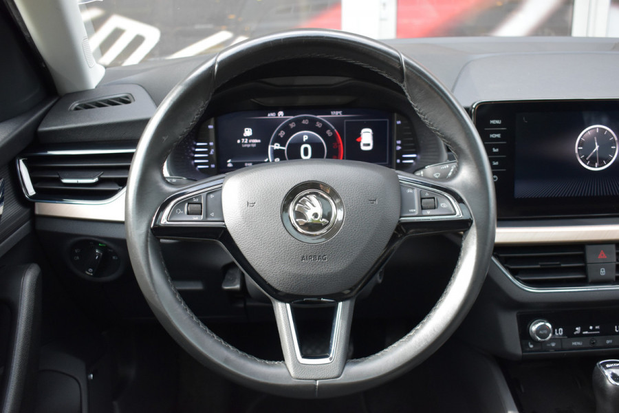 Škoda SCALA 1.0 TSI Business Edition Automaat / Panoramadak / Parkeerhulp / Virtual Cockpit / LED/ Climate Control