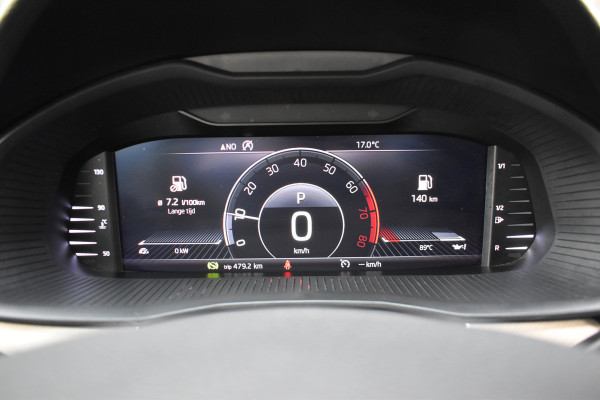 Škoda SCALA 1.0 TSI Business Edition Automaat / Panoramadak / Parkeerhulp / Virtual Cockpit / LED/ Climate Control
