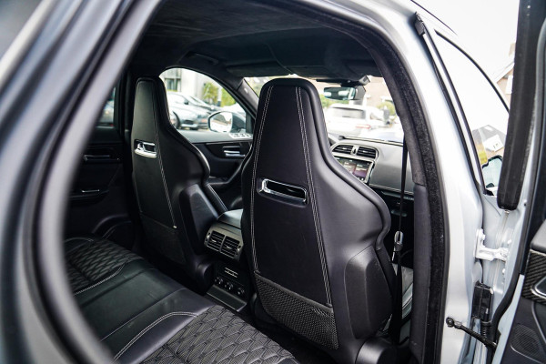 Jaguar F-Pace 5.0 V8 S/C AWD SVR | Lane Assist | Luxe Kuipstoelen | Head up | Meridian Sound system | 551PK | Dealer onderhouden |
