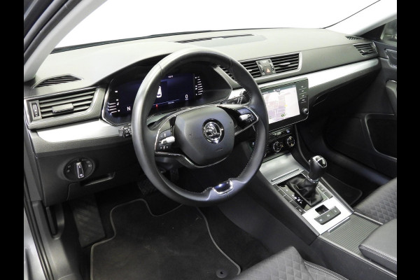 Škoda Superb Combi 1.5 TSI Aut. Business Edition NAVI/CAMERA/LED/16"LMV!
