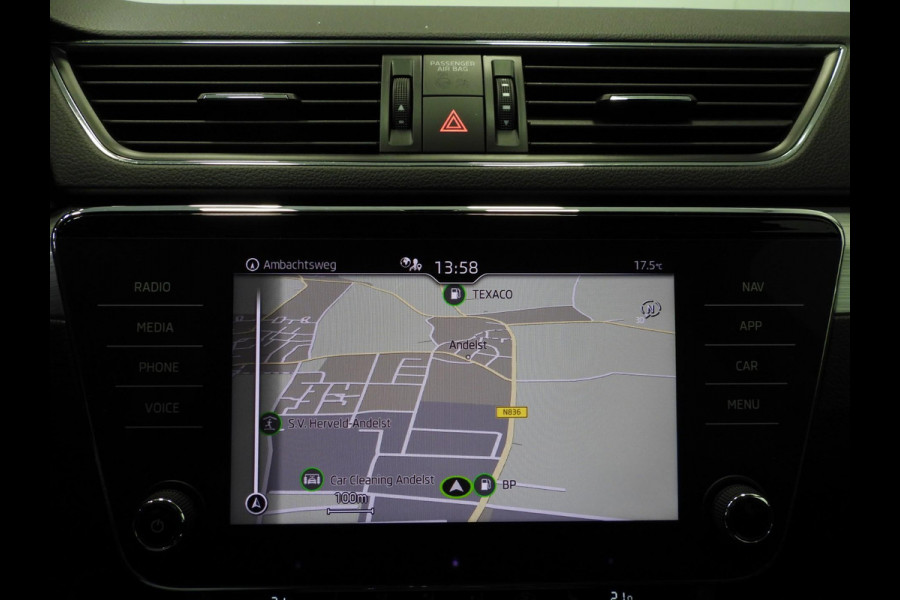 Škoda Superb Combi 1.5 TSI Aut. Business Edition NAVI/CAMERA/LED/16"LMV!