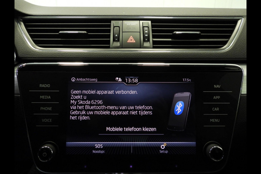 Škoda Superb Combi 1.5 TSI Aut. Business Edition NAVI/CAMERA/LED/16"LMV!