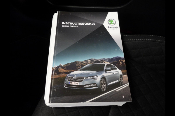 Škoda Superb Combi 1.5 TSI Aut. Business Edition NAVI/CAMERA/LED/16"LMV!