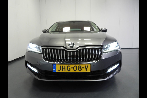 Škoda Superb Combi 1.5 TSI Aut. Business Edition NAVI/CAMERA/LED/16"LMV!