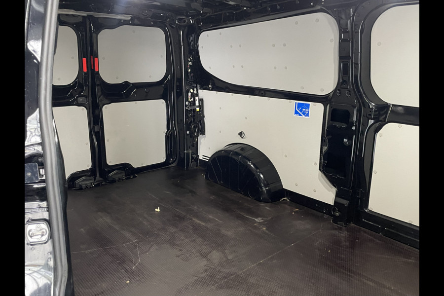 Ford Transit Custom 320 2.0 TDCI L2H1 NEXT LEVEL EDITION / Camera / Apple Carplay / Trekhaak