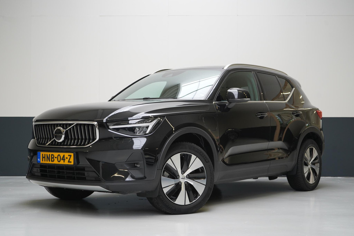 Volvo XC40 1.5 T5 263pk Plug-in hybrid Plus Bright | Memory | Navigatie | Stoelverwarming voor- en achter | Achteruitrijcamera Volvo XC40 1.5 T5 263pk Plug-in hybrid Plus Bright | Memory | Navigatie | Stoelverwarming voor- en achter | Achteruitrijcamera