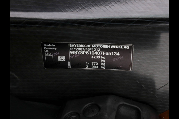 BMW i3 S 120Ah 42 kWh Edition Road (1 of 1000 !) [ 3-Fase ] (INCL-BTW ) Aut * HEAT-PUMP | LUXURY-LEATHER | NAVI-FULLMAP | HARMAN/KARDON-AUDIO | FULL-LED | KEYLESS | CAMERA | DAB | DIGI-COCKPIT | CRUISE | COMFORT-SEATS | CCS-FASTLOADER | 20"ALU*