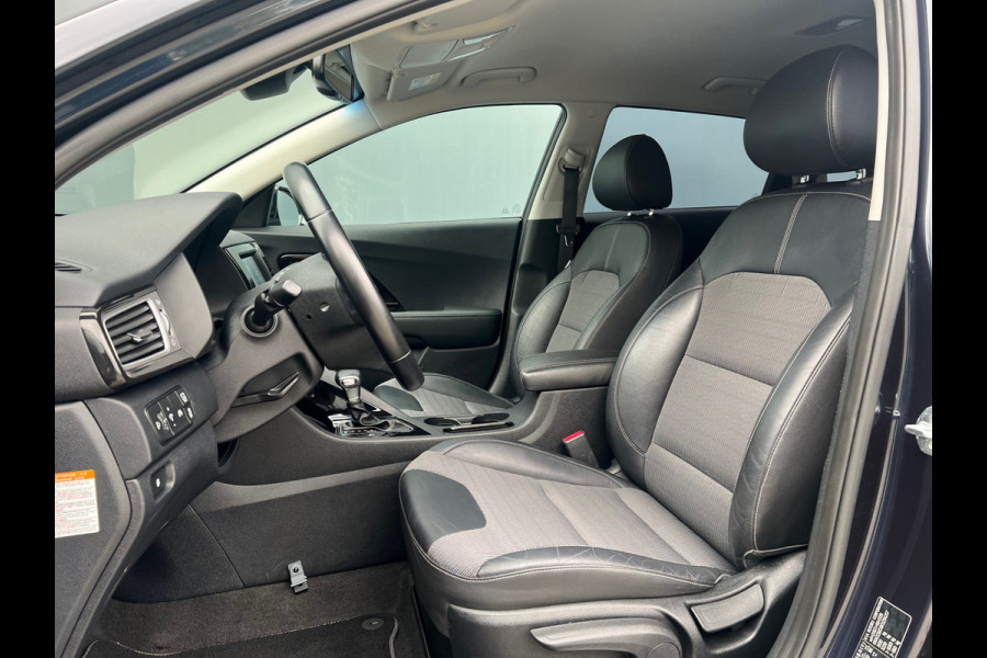 Kia Niro BWJ 2019 | 1.6 GDi 142PK Hybrid DynamicLine | TREKHAAK | LEDER | CLIMA | NAVI | CAMERA | CARPLAY | PRIVACY GLASS | Kia Niro BWJ 2019 | 1.6 GDi 142PK Hybrid DynamicLine | TREKHAAK | LEDER | CLIMA | NAVI | CAMERA | CARPLAY | PRIVACY GLASS |