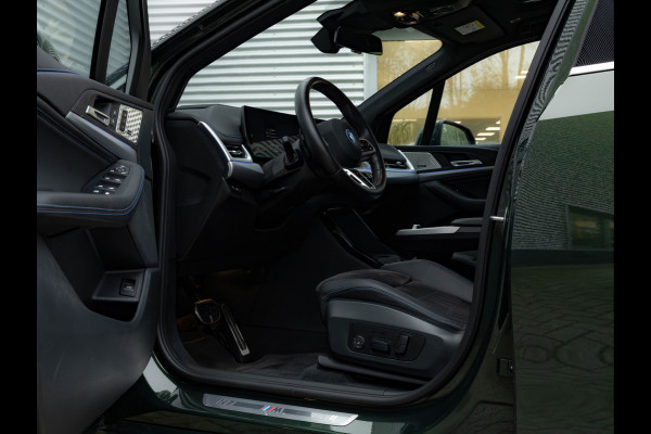 BMW 2 Serie Active Tourer 230e xDrive - Pano - Trekhaak - Memoryzetel - Driving + Parking Ass Prof
