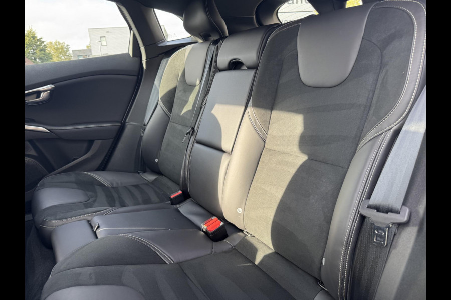 Volvo V40 2.0 T3 Edition+ 152pk Stoelverwarming | Full LED | Navigatie | 18 inch | Half leder