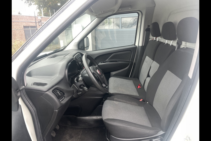 Fiat Dobló Cargo 1.6 MJ 105PK airco | navigatie | 3-zits