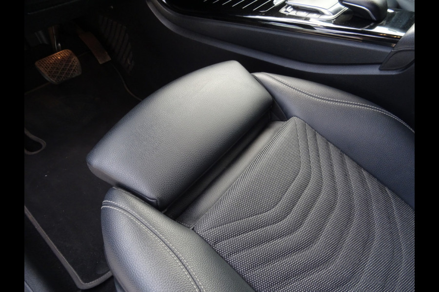 Mercedes-Benz A-Klasse 180 Premium * 18 INCH * LEER * GR NAVI * CAMERA !!