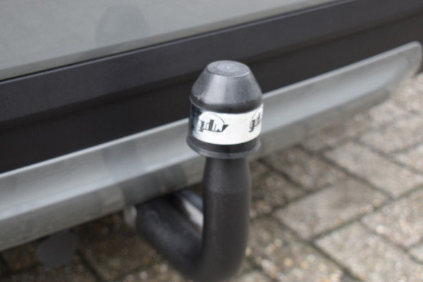 MINI Countryman 1.5 One Business Edition Automaat / Parkeerhulp / Keyless / Trekhaak / Harman Kardon / 18'' LM / LED