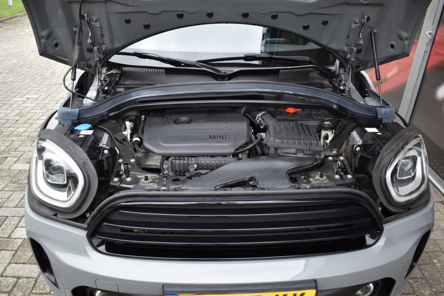 MINI Countryman 1.5 One Business Edition Automaat / Parkeerhulp / Keyless / Trekhaak / Harman Kardon / 18'' LM / LED