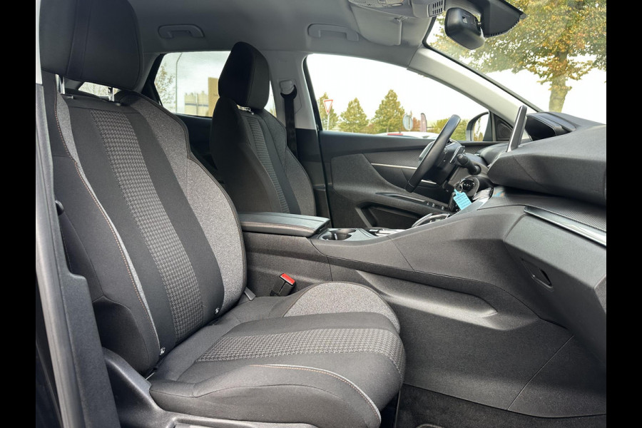 Peugeot 3008 1.2 PureTech Blue Lease Executive 2e Eigenaar,Navi,Clima,Cruise,PDC V+A,Trekhaak,Carplay,N.A.P,Nieuwe APK bij Aflevering