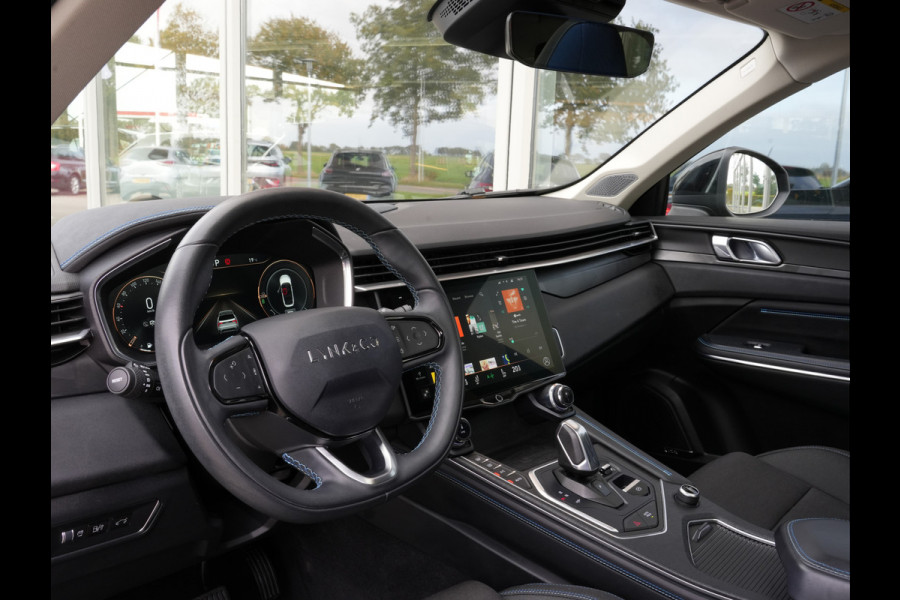 Lynk & Co 01 1.5 262pk Plug-in Hybrid | Trekhaak | Panoramadak | ACC | Navigatie | Camera