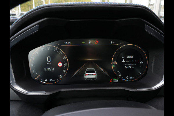 Lynk & Co 01 1.5 262pk Plug-in Hybrid | Trekhaak | Panoramadak | ACC | Navigatie | Camera