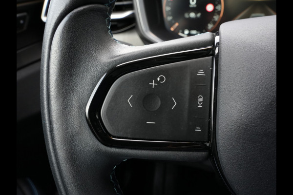 Lynk & Co 01 1.5 262pk Plug-in Hybrid | Trekhaak | Panoramadak | ACC | Navigatie | Camera