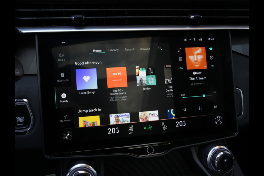 Lynk & Co 01 1.5 262pk Plug-in Hybrid | Trekhaak | Panoramadak | ACC | Navigatie | Camera