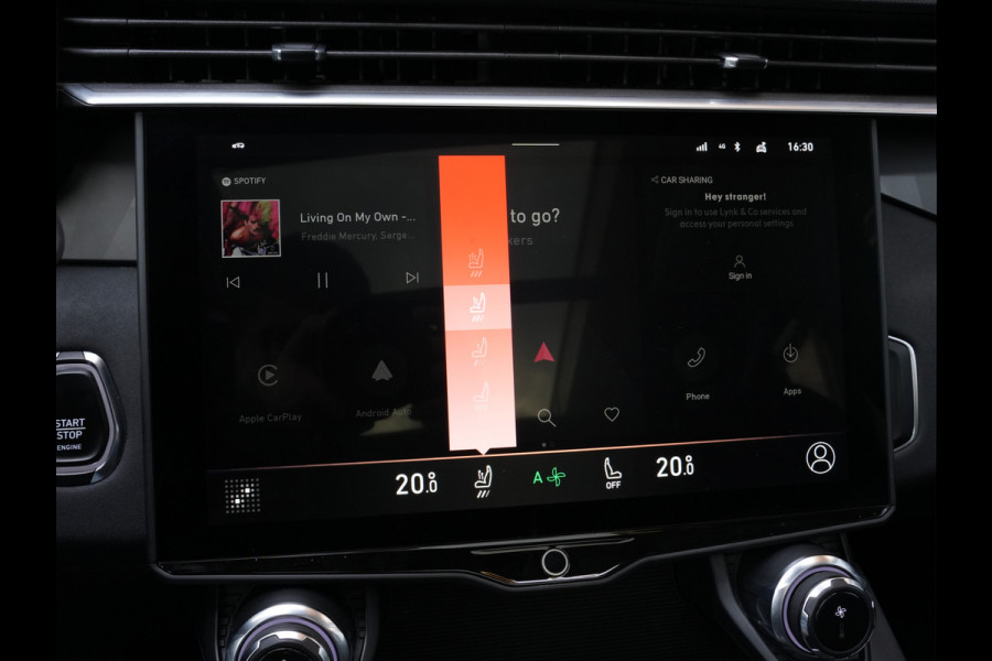 Lynk & Co 01 1.5 262pk Plug-in Hybrid | Trekhaak | Panoramadak | ACC | Navigatie | Camera