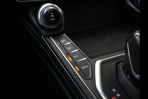 Lynk & Co 01 1.5 262pk Plug-in Hybrid | Trekhaak | Panoramadak | ACC | Navigatie | Camera