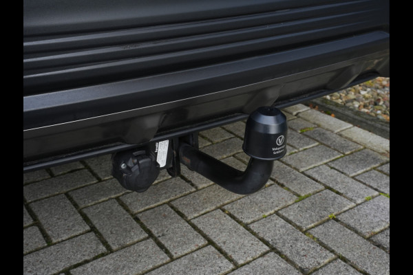 Lynk & Co 01 1.5 262pk Plug-in Hybrid | Trekhaak | Panoramadak | ACC | Navigatie | Camera