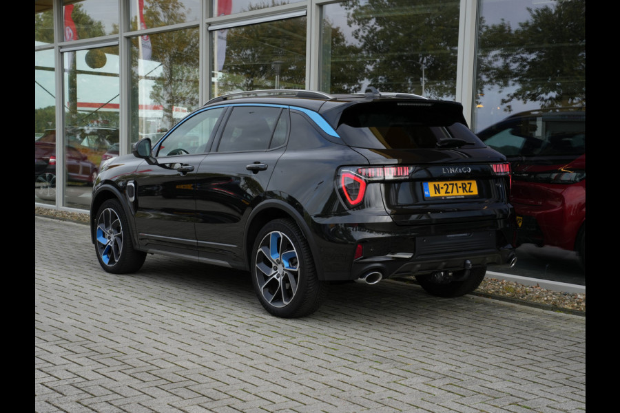 Lynk & Co 01 1.5 262pk Plug-in Hybrid | Trekhaak | Panoramadak | ACC | Navigatie | Camera