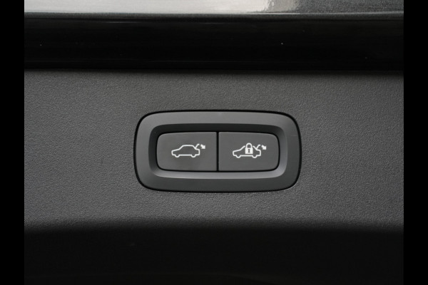 Lynk & Co 01 1.5 262pk Plug-in Hybrid | Trekhaak | Panoramadak | ACC | Navigatie | Camera