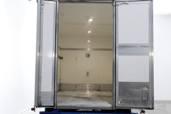 Volkswagen Crafter 35 2.0 TDI E6 Bakwagen met achterdeuren 2 Persoons 02-2020 Volkswagen Crafter 35 2.0 TDI E6 Bakwagen met achterdeuren 2 Persoons 02-2020