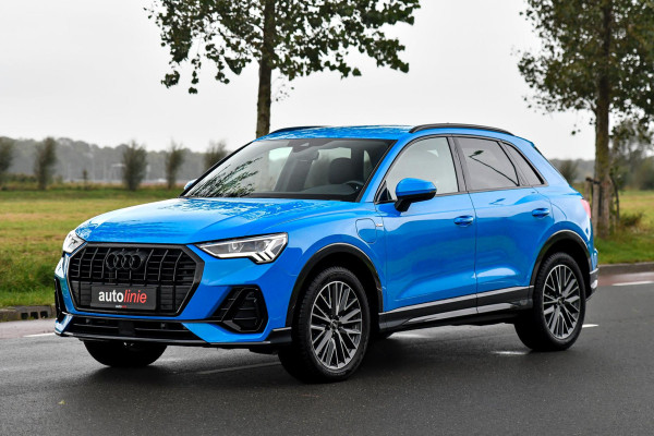 Audi Q3 45 TFSI e 3x S-Line. Matrix, Keyless, Camera, Sfeer, CarPlay, Dodeh!