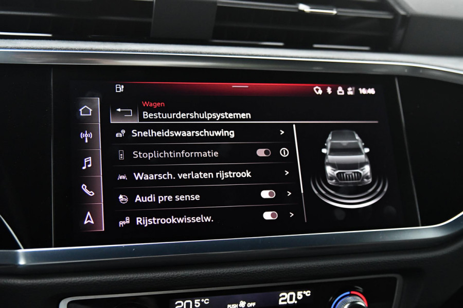 Audi Q3 45 TFSI e 3x S-Line. Matrix, Keyless, Camera, Sfeer, CarPlay, Dodeh!