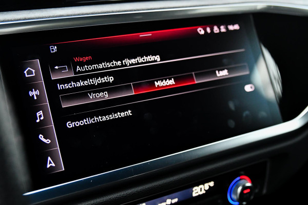 Audi Q3 45 TFSI e 3x S-Line. Matrix, Keyless, Camera, Sfeer, CarPlay, Dodeh!