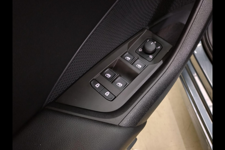 Škoda Octavia Combi 1.0 e-TSI Business Edition Plus open dak stoelverwarming!