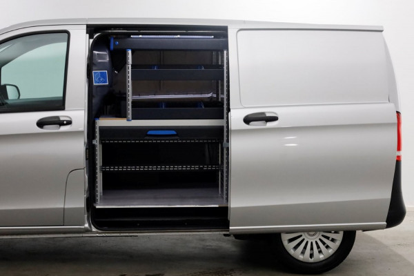 Mercedes-Benz Vito 114 CDI 136pk Compact 9G Automaat 2x Schuifdeur/LED/Camera/Navi/Inrichting 07-2022
