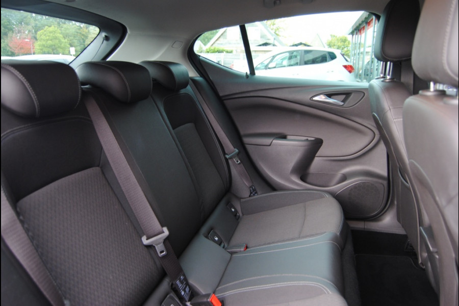 Opel Astra 1.4 Innovation