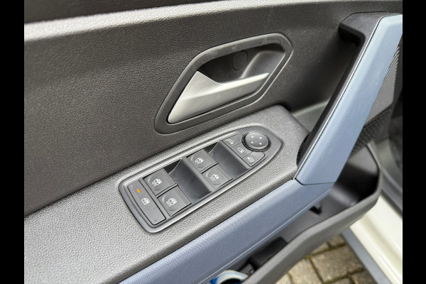 Dacia Duster 1.6 Hybrid 140 Journey - Navi - Climate - Trekhaak - Org.NL