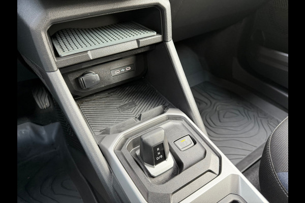 Dacia Duster 1.6 Hybrid 140 Journey - Navi - Climate - Trekhaak - Org.NL