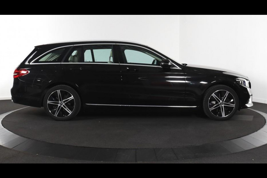 Mercedes-Benz C-Klasse Estate 300 e Business Solution AMG Limited ADAPTIEVE CRUISE/360 CAMERA/APPLE CARPLAY