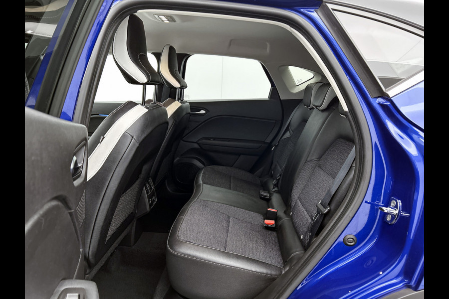 Renault Captur mild hybrid 160PK techno / NAVI GROOT / CAMERA