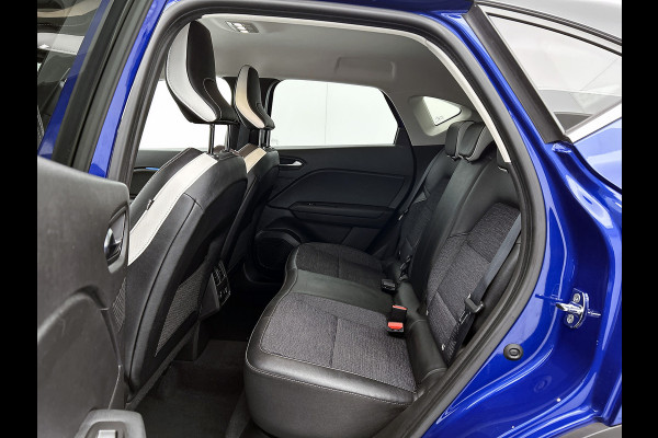 Renault Captur mild hybrid 160PK techno / NAVI GROOT / CAMERA