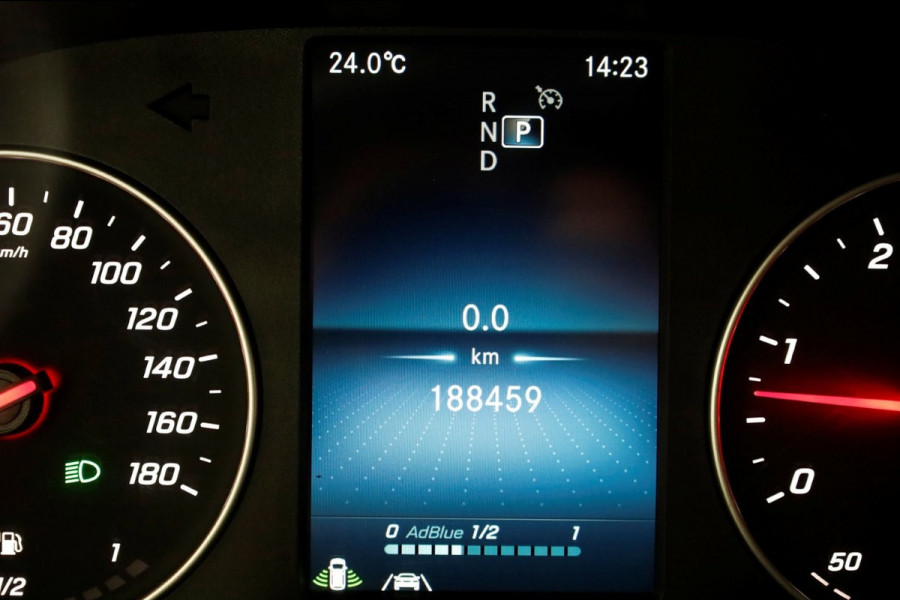 Mercedes-Benz Sprinter 319 CDI 3.0 V6 190pk 7G Automaat L2H2 Airco/Navi/Camera 08-2021