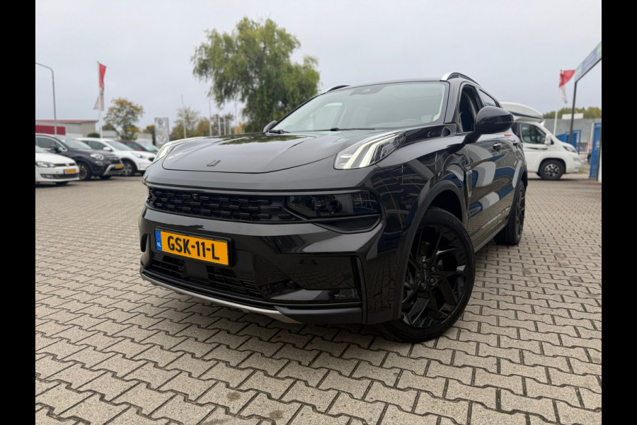 Lynk & Co 01 1.5 PHEV BLACK EDITION 261PK AUTOMAAT 360 CAMERA (RIJKLAARPRIJS)