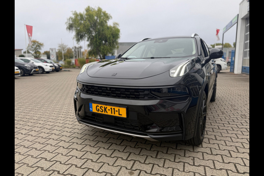 Lynk & Co 01 1.5 PHEV BLACK EDITION 261PK AUTOMAAT 360 CAMERA (RIJKLAARPRIJS)