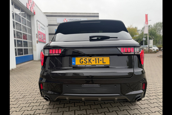 Lynk & Co 01 1.5 PHEV BLACK EDITION 261PK AUTOMAAT 360 CAMERA (RIJKLAARPRIJS)