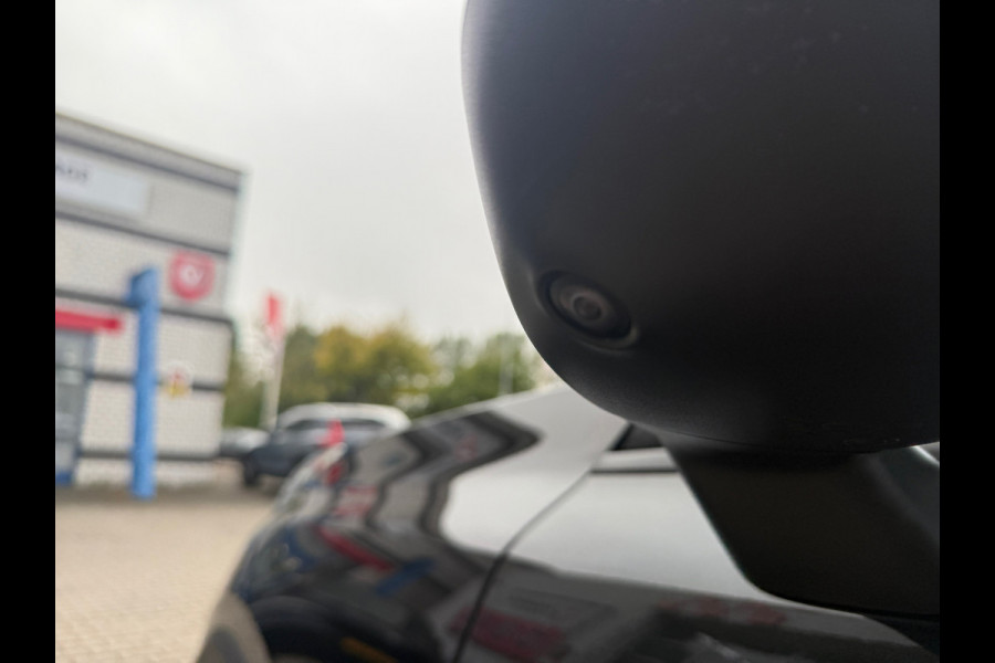 Lynk & Co 01 1.5 PHEV BLACK EDITION 261PK AUTOMAAT 360 CAMERA (RIJKLAARPRIJS)
